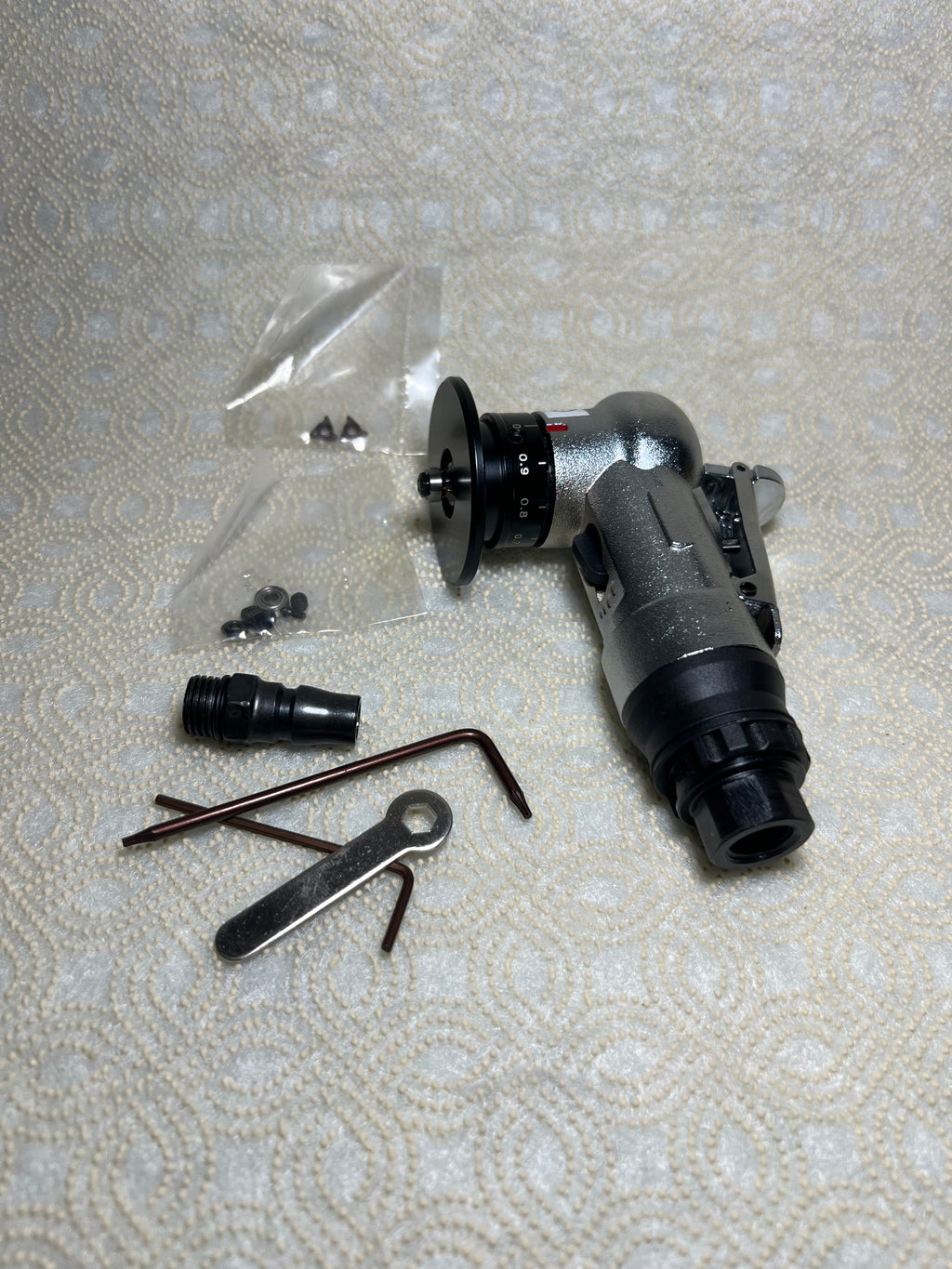 Mini Meuleuse Pneumatique زاوية – دقة عالية وقوة للمحترفين